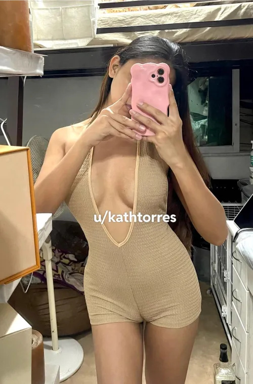 (f) Cameltoe kayo jan  good morning everyone!