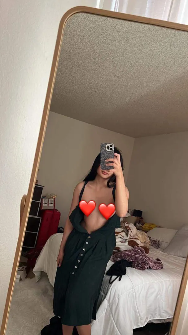 [f] can we take a picture here while naked