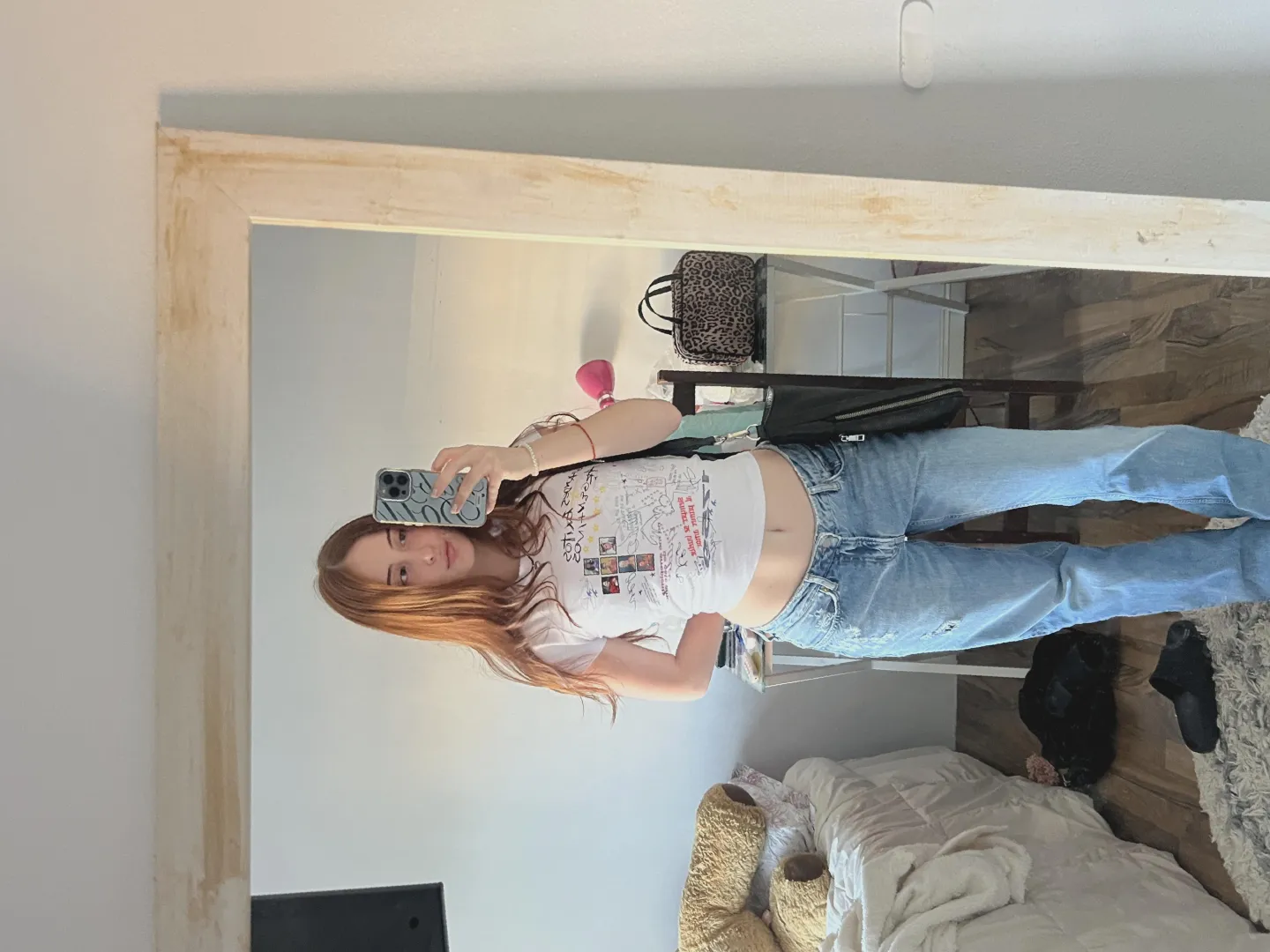 (F) Down for fun tonight or tomorrow lnstа works better:.moonyvoxi'.