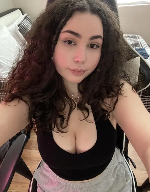 [F] Downtown Greenville – Available Now