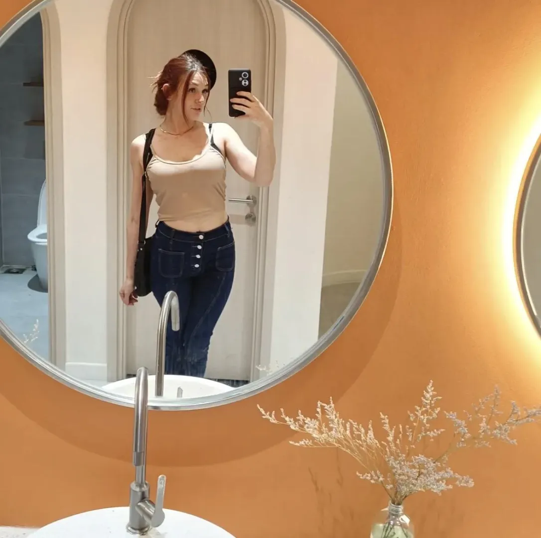 F21 - I like leaving things to the imagination