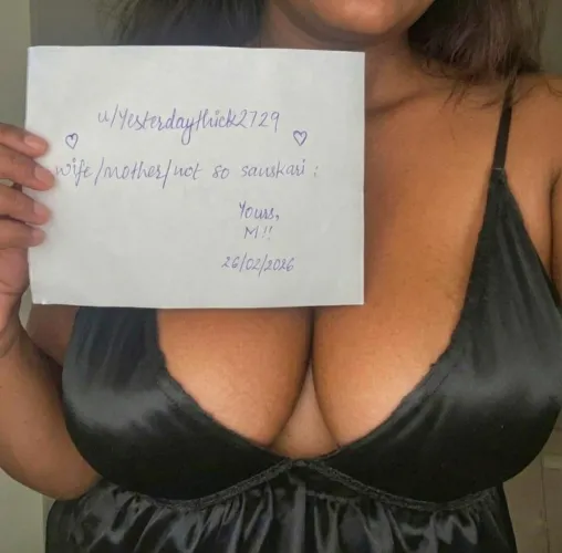 F33 | Your favourite mom and wife