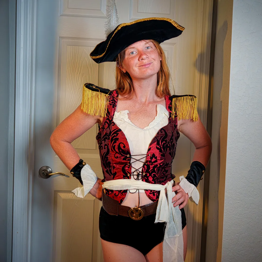 face of a girl who wants to have fun this weekend [Return Our 3P Tools/Apps]