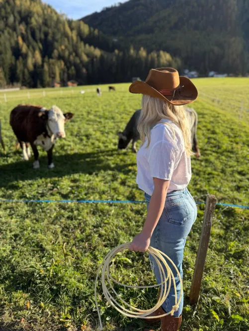 Favorite pants, they make my ass look so Good