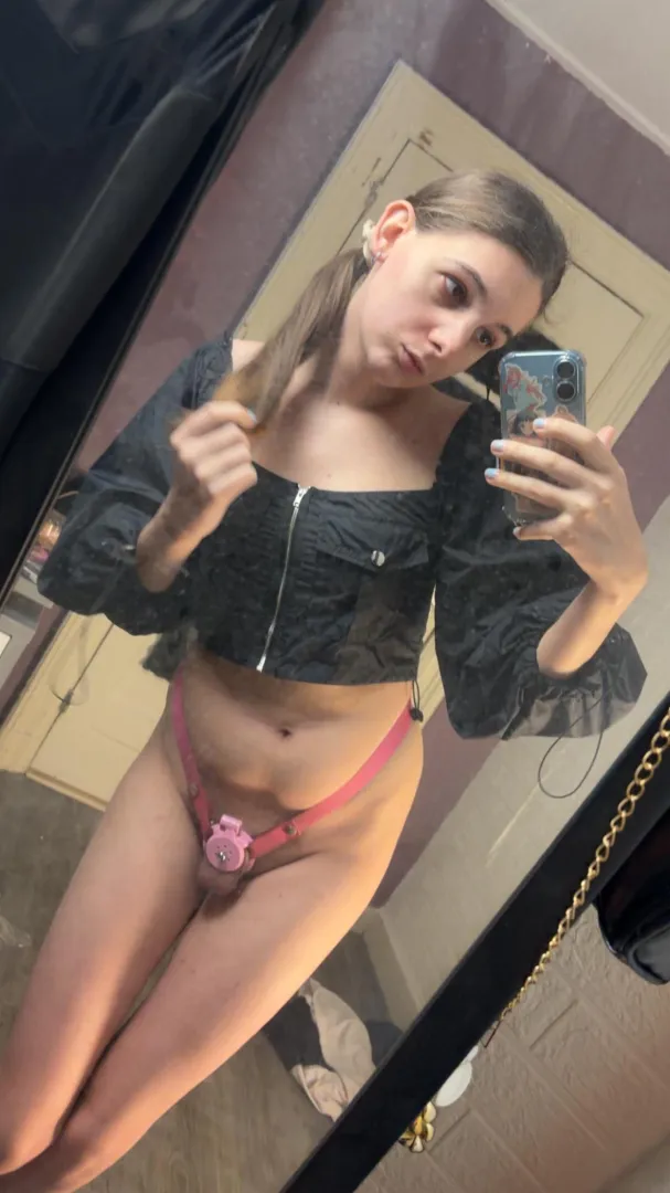 feeling all cute and girly im telling you a cage is amazing