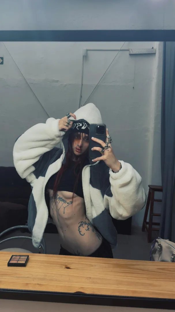 Feeling buzzed and horny, who’s around? go lg for real chat: lunarumes