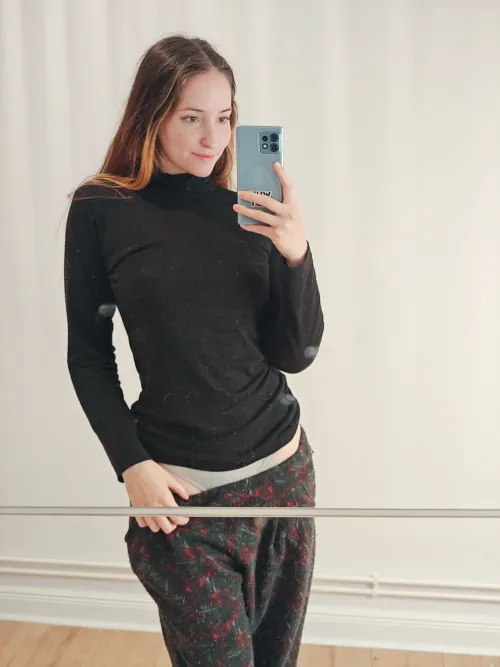 Feeling cute thought about posting it on Tinder