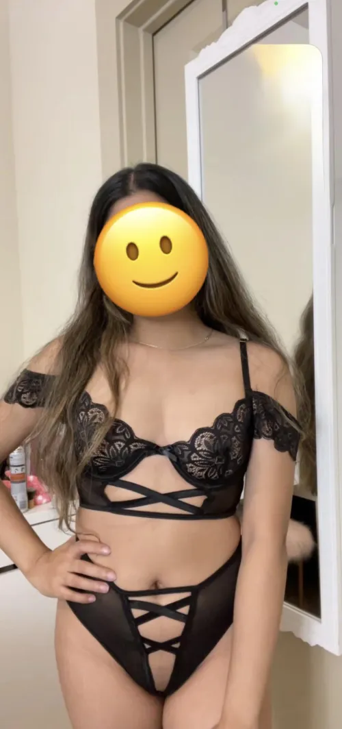 Feeling extra horny (F)