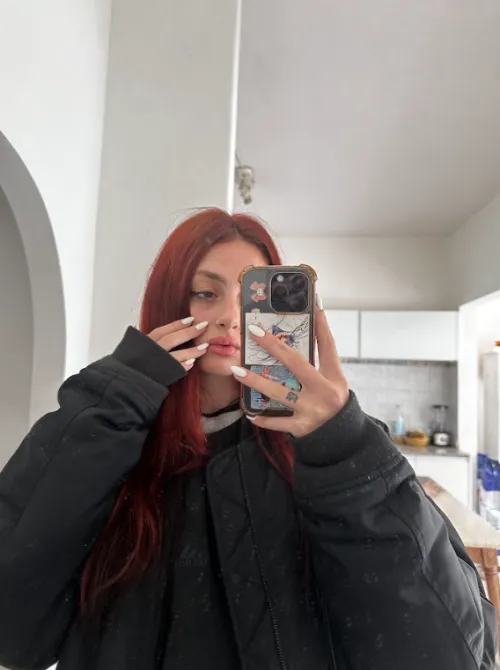 Feeling frisky + can’t host, local pls instta is easier: 'lunazomez,.