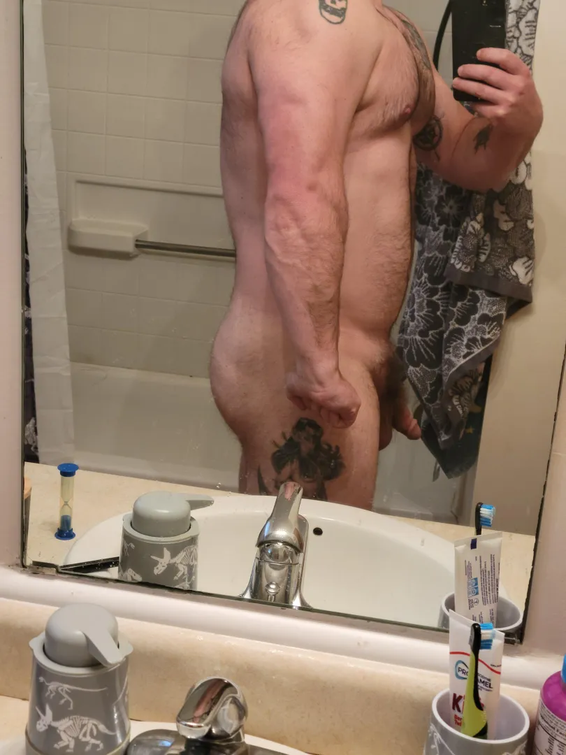 Feeling thick after the gym.