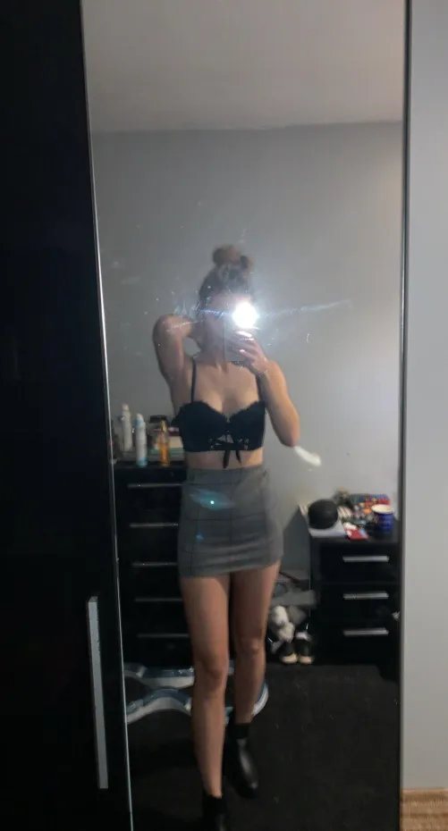 felt so cute in this outfit hehe