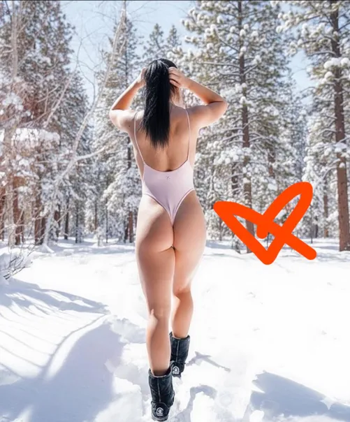 Female 33 Brazilian CT