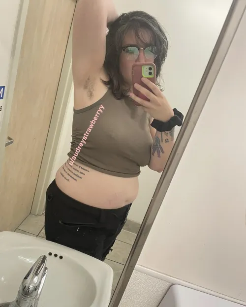 Fetish Haven Seller Profile for u/audreystrawberryy