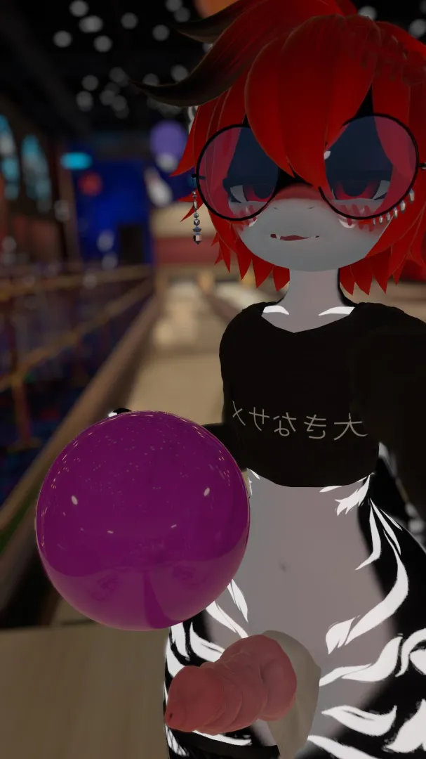 Few people wanna get together and do some naked bowling? Could be fun~