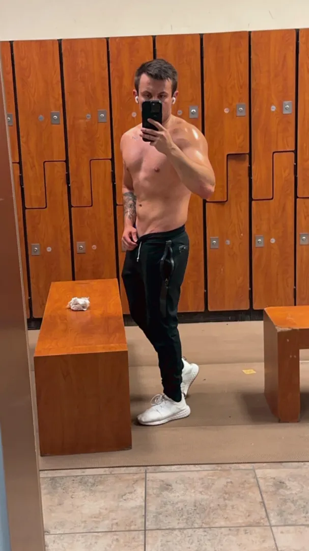 Firefighter/Emt looking to chat while I’m at work