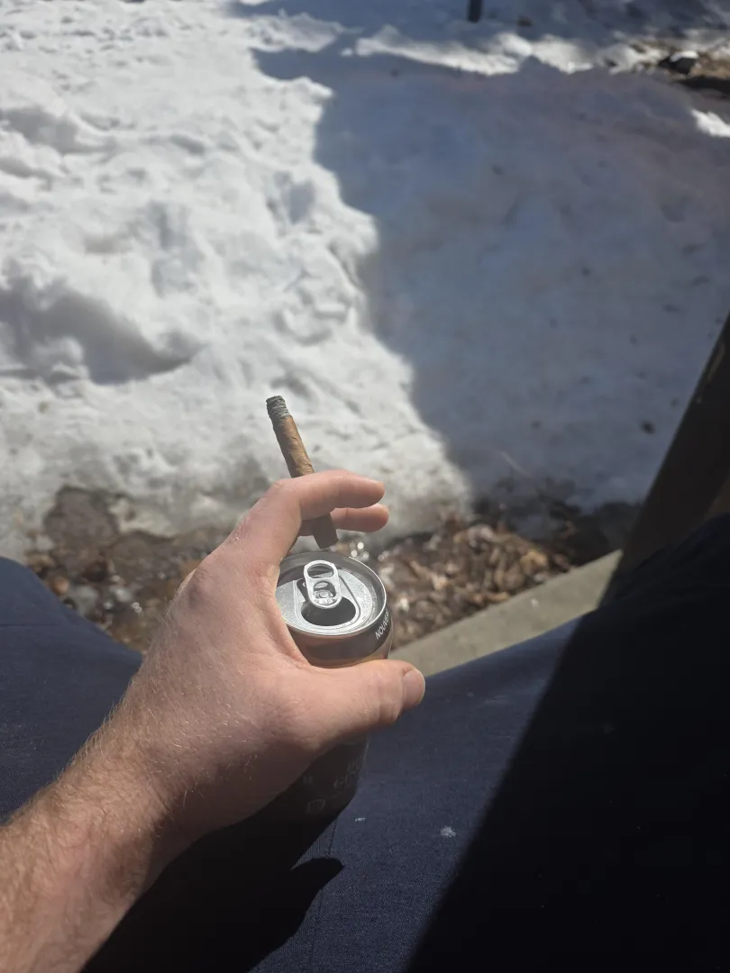 First comfortable outside smoke in my Quebec yard. (Montecristo shorts). good to be back.