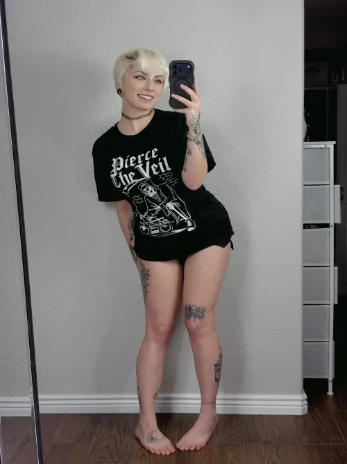 first date idea: we go to a concert together