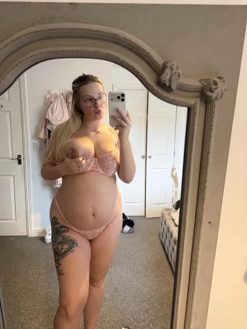 first dirty thought after seeing a preggo