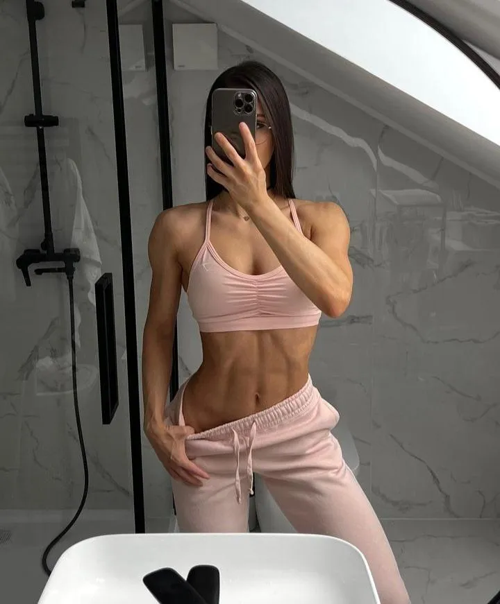 fit abs - @linaspysique