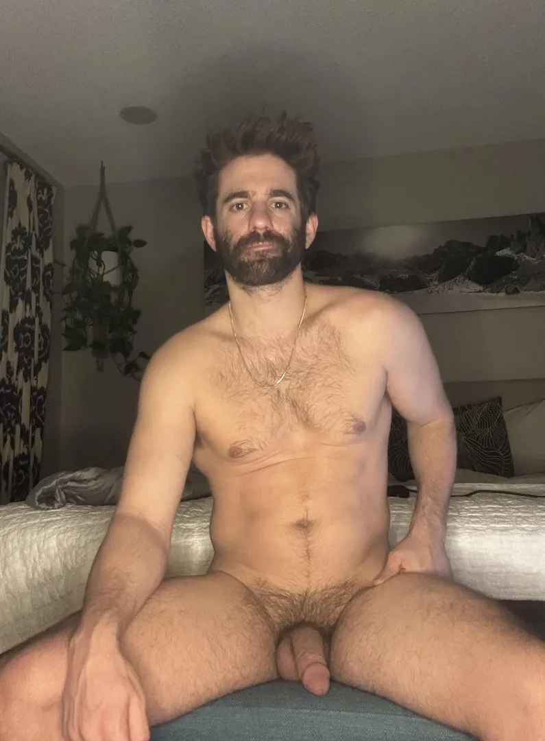 Flexing my unshaven face and cock