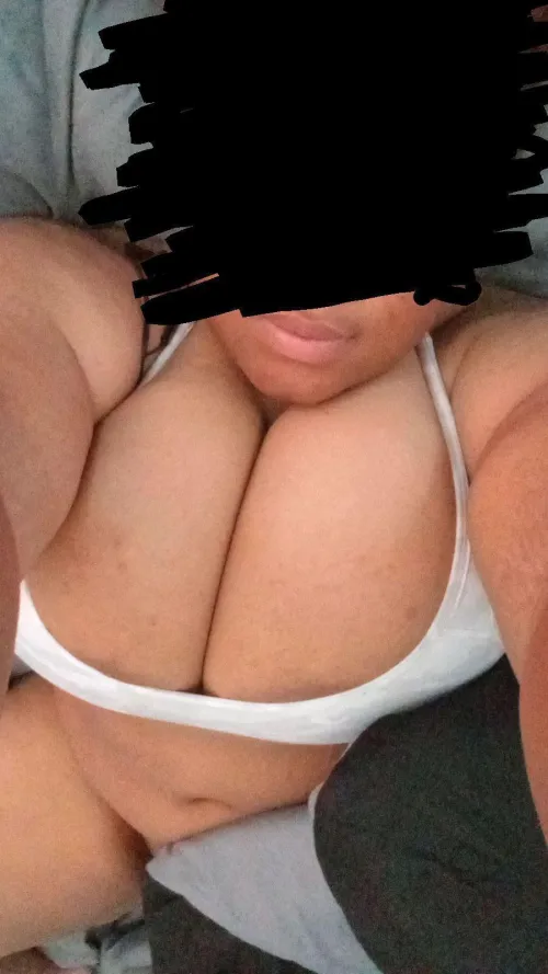 [FM4M] couple looking for a third to mess around with