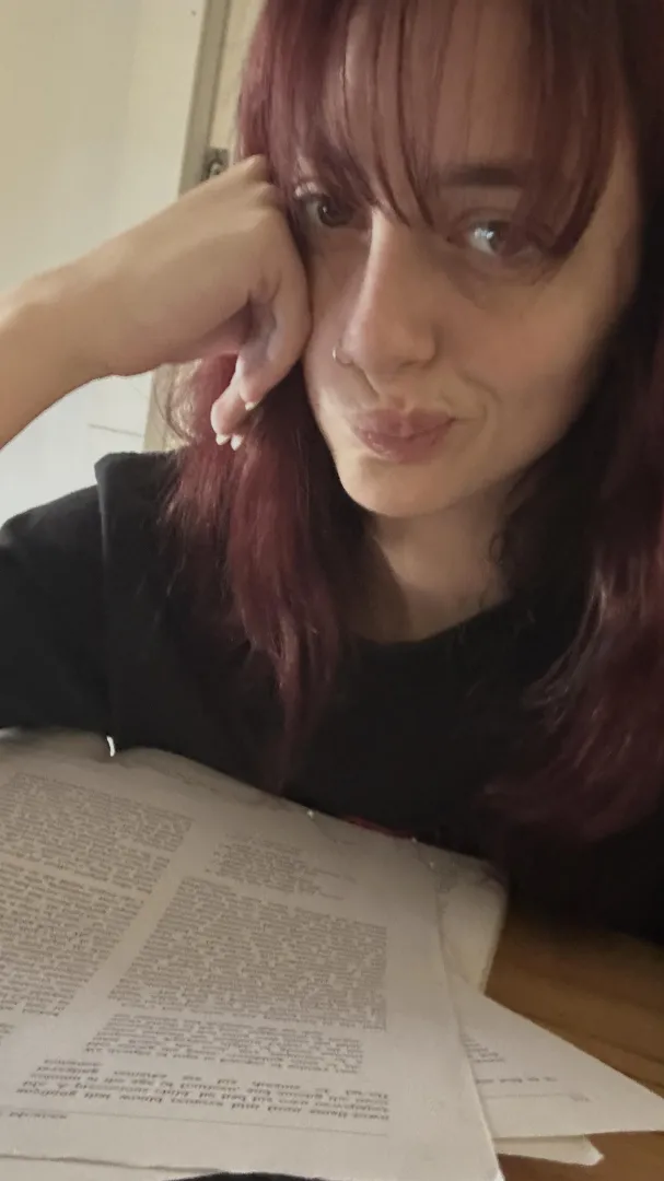 Free for fun tonight, slightly buzzed - lg replies only: ,.lunarumes.'