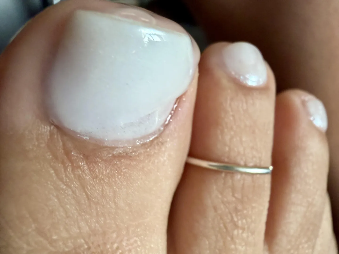 Fresh white toes… and a little extra shine