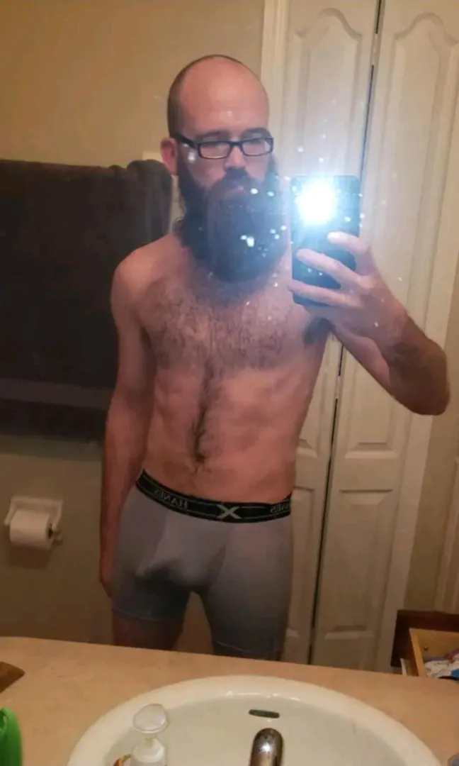 From my previous profile, for the young lady who didn't post her booty.