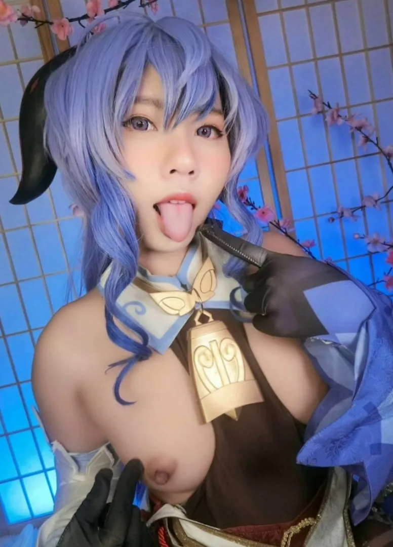 Ganyu (Genshin Impact) cosplay by Aiko Chan