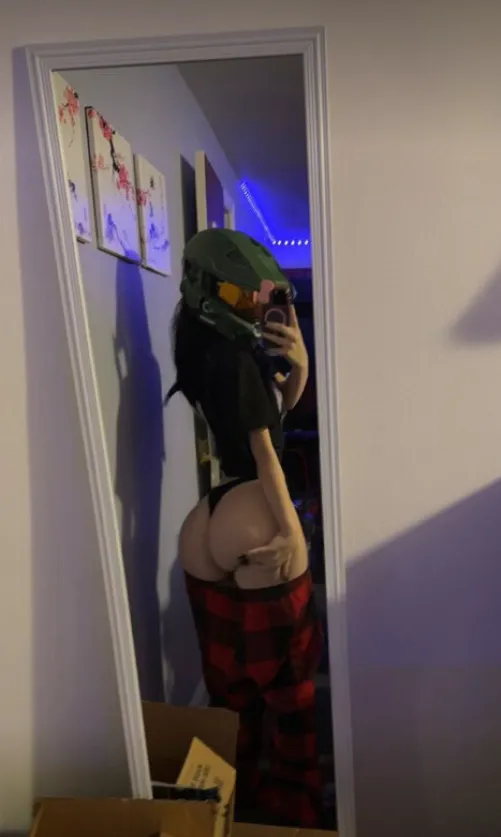 geeky girls are always the thickest