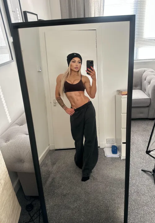 Getting ready for a hard workout (oc)