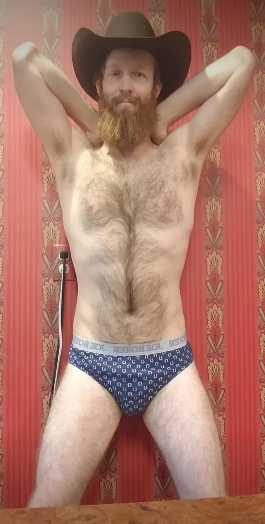Ginger cowboy here in horseshoe undies. 🤠🐎