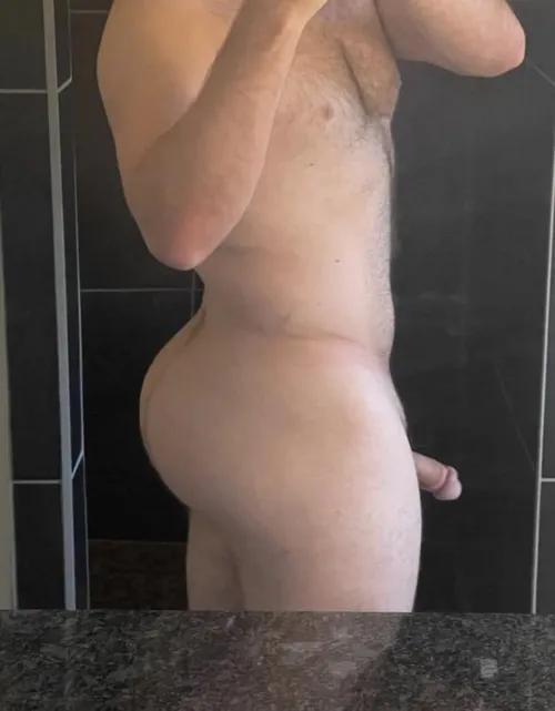 Give me some attention 😜