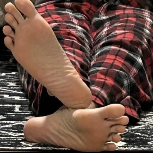 Give them a sniff bro, I won’t tell.