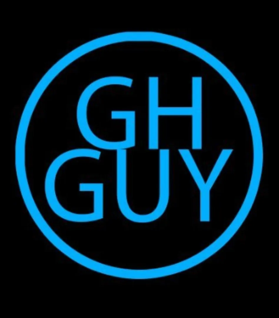 Gloryhole OPEN , watch porn while getting serviced ( optional )