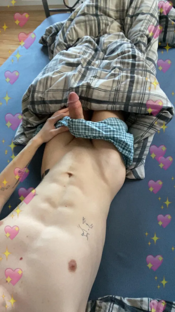 Gm from my little girthy cock 