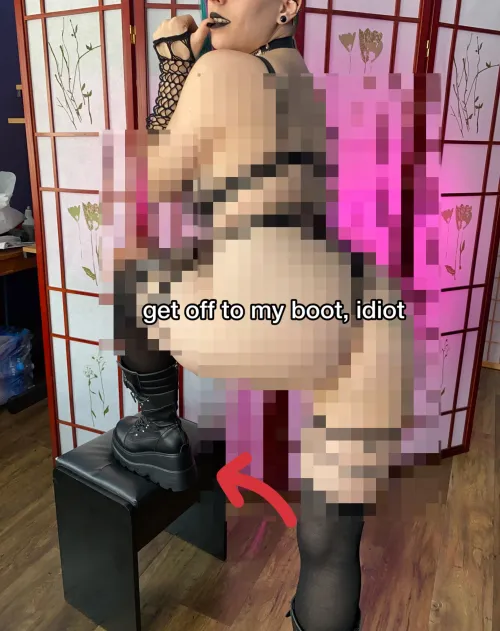 Good betas cum on their own shoes and imagine it’s their goddess’s