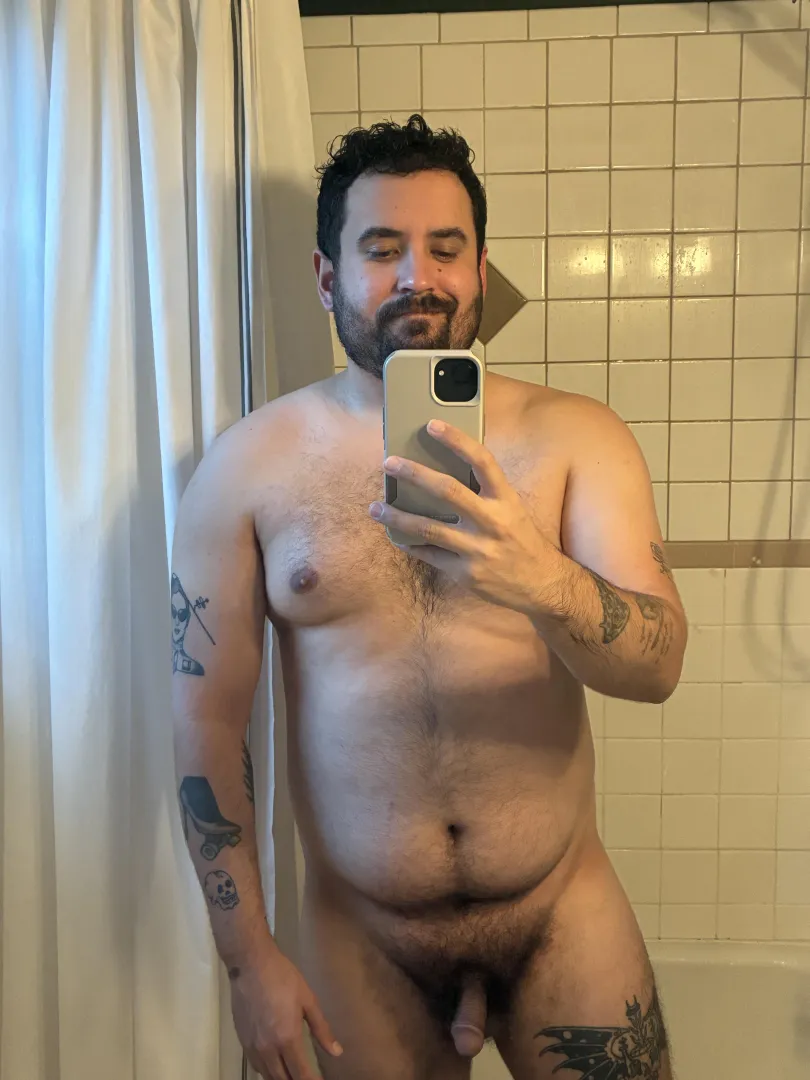 good morning, anyone else trying to get naked?