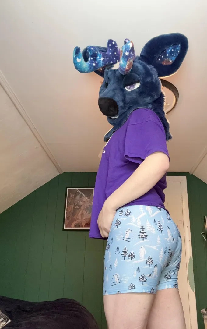 Good morning dear, want some coffee?