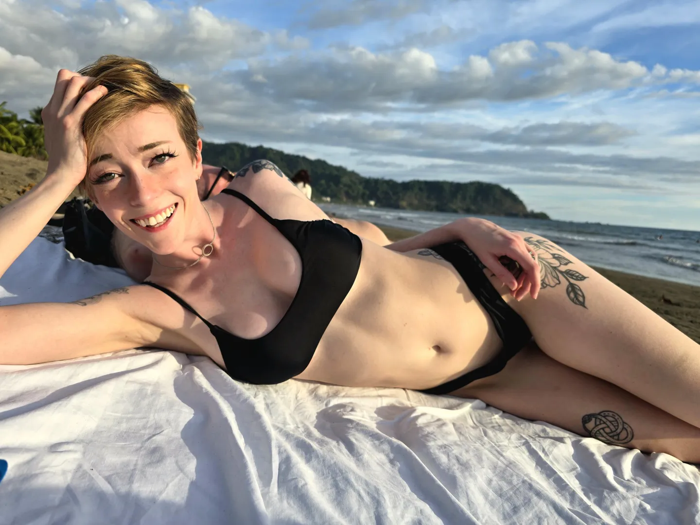 Good morning! Do your affirmations today!✨ 50% off XXX OF  daily posts, no chatters, & truly exclusive content  Piss stuff on Fansly  Talk dirty with me on Sextpanther links in comments 