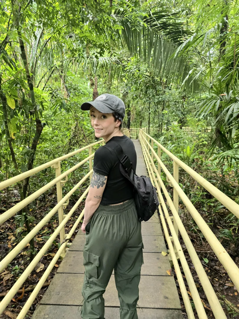 Good morning! Start a new book today!✨ Costa Rica day 7 50% off XXX OF  daily posts, no chatters, & truly exclusive content  Piss stuff on Fansly  Talk dirty with me on Sextpanther links in comments 