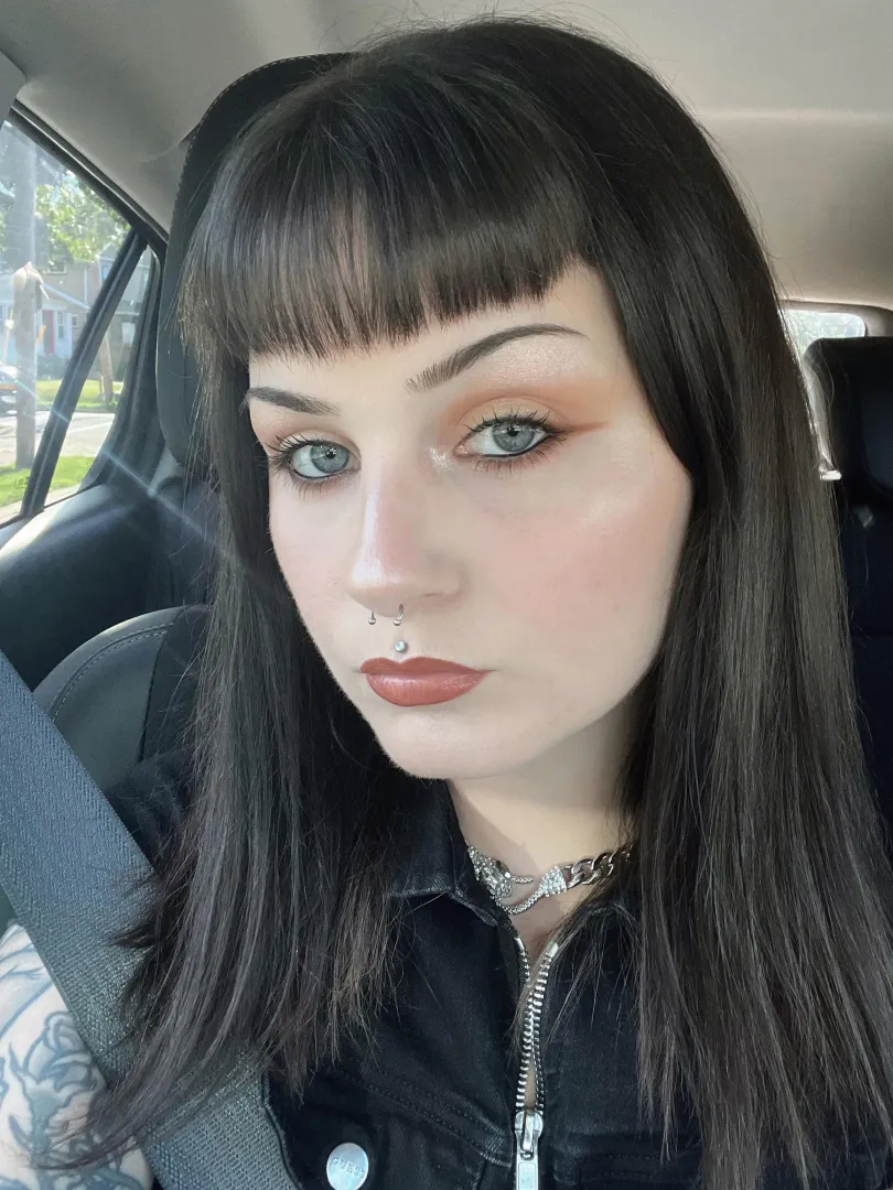 good subs send before even approaching because they know that’s how they’ll get a response 