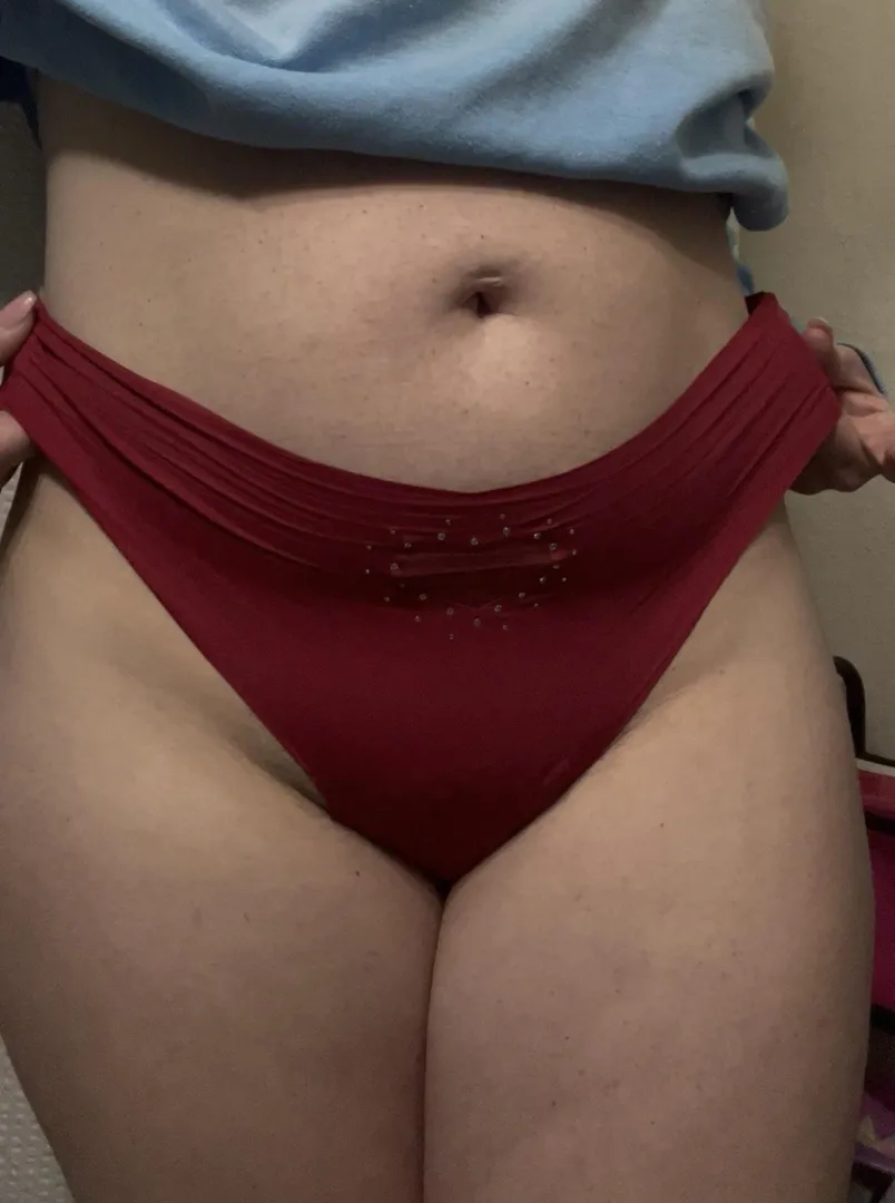 Grab this VS thong up while you can, the aroma is amazing 