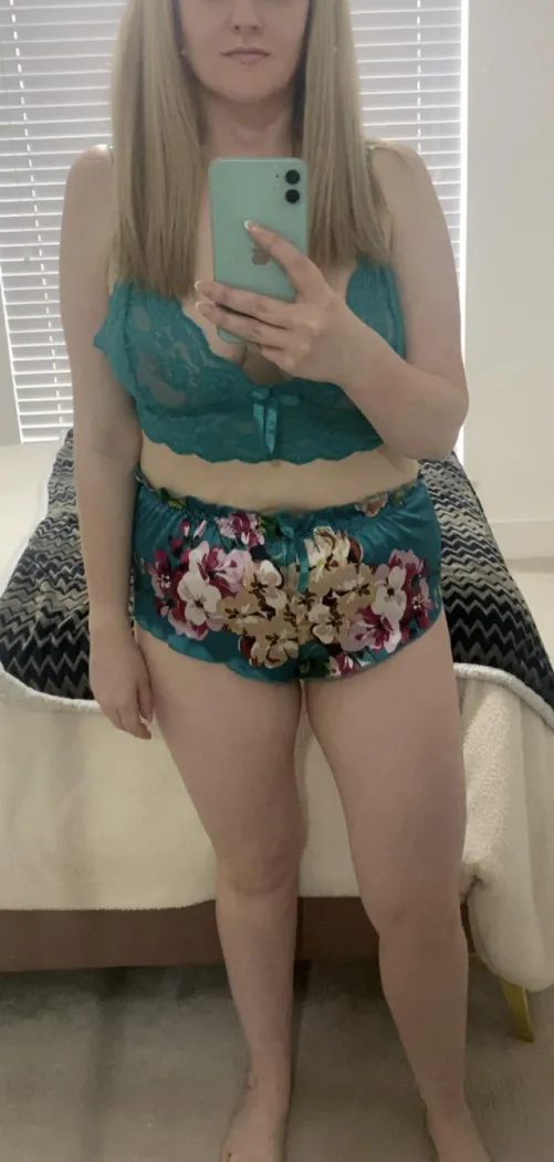 Green never looked so good on me..or so dangerous   