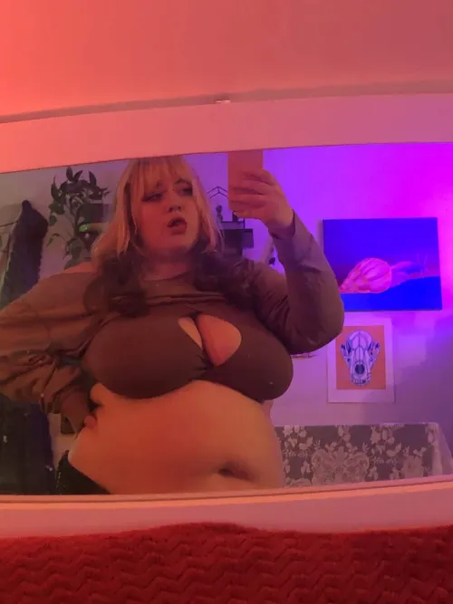 greetings from the fat babe who survived an electrical fire and took a rental increase in the last day LOL 