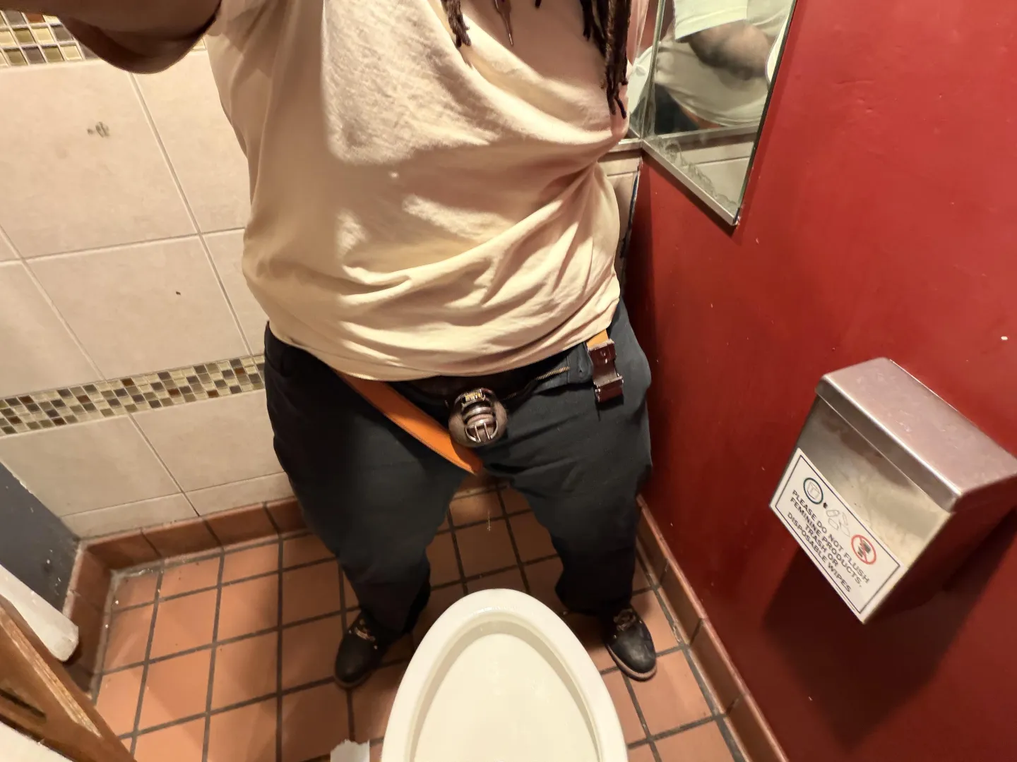 had a fun night a a bear bar