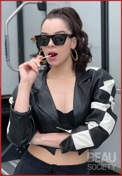 Hailee as Mary on the set of 'Sinners'