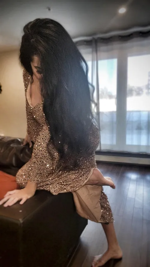 Hair That Commands the Room