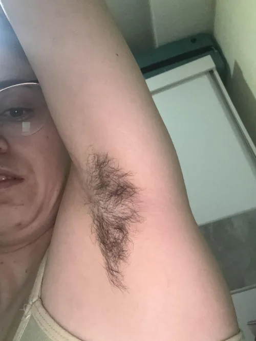 Hairy pits first, impressive rack next…