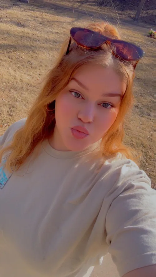 happy friday everyone! 